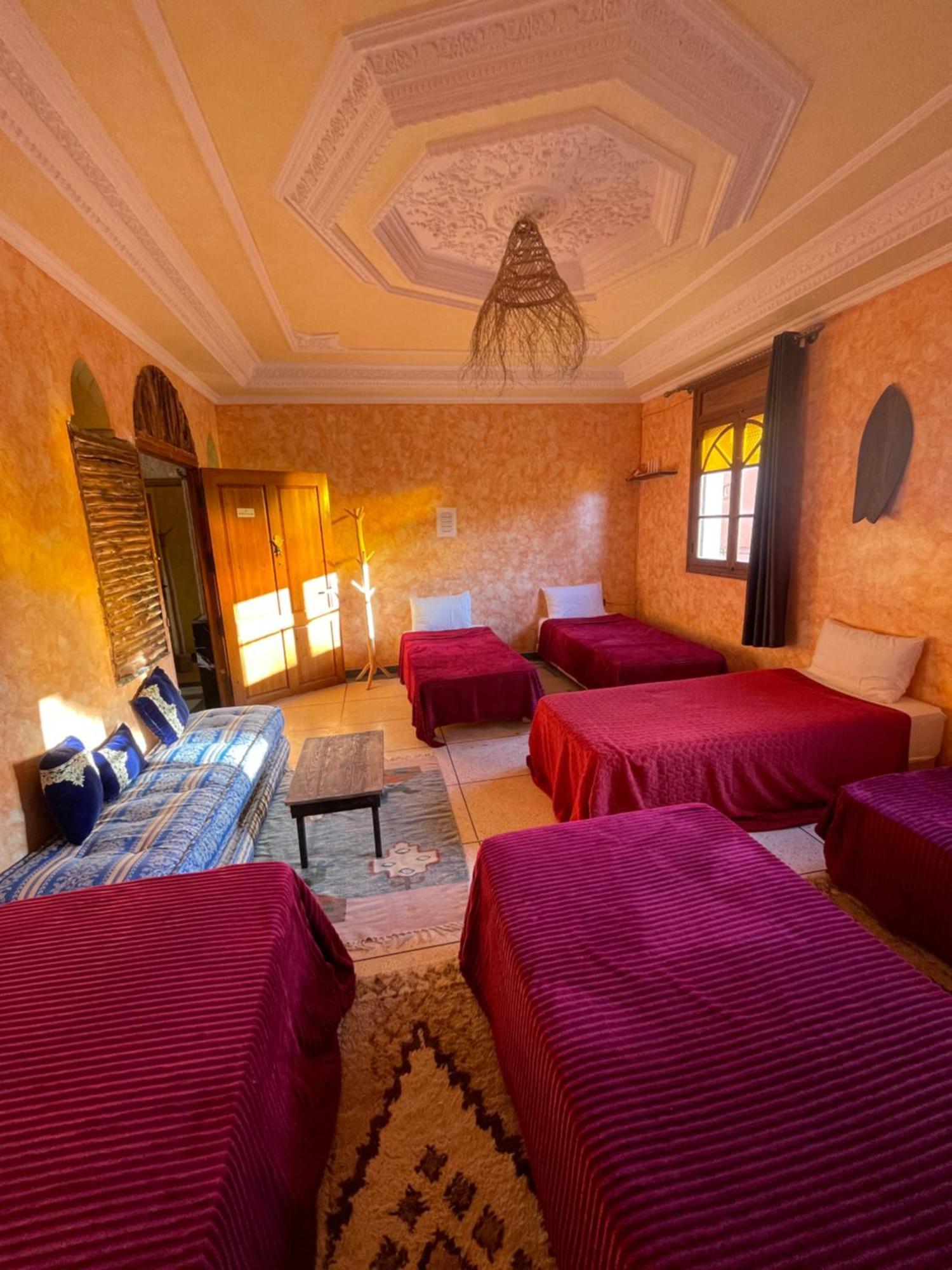Berber Waves Surf House Pansiyon Tamraght Dış mekan fotoğraf