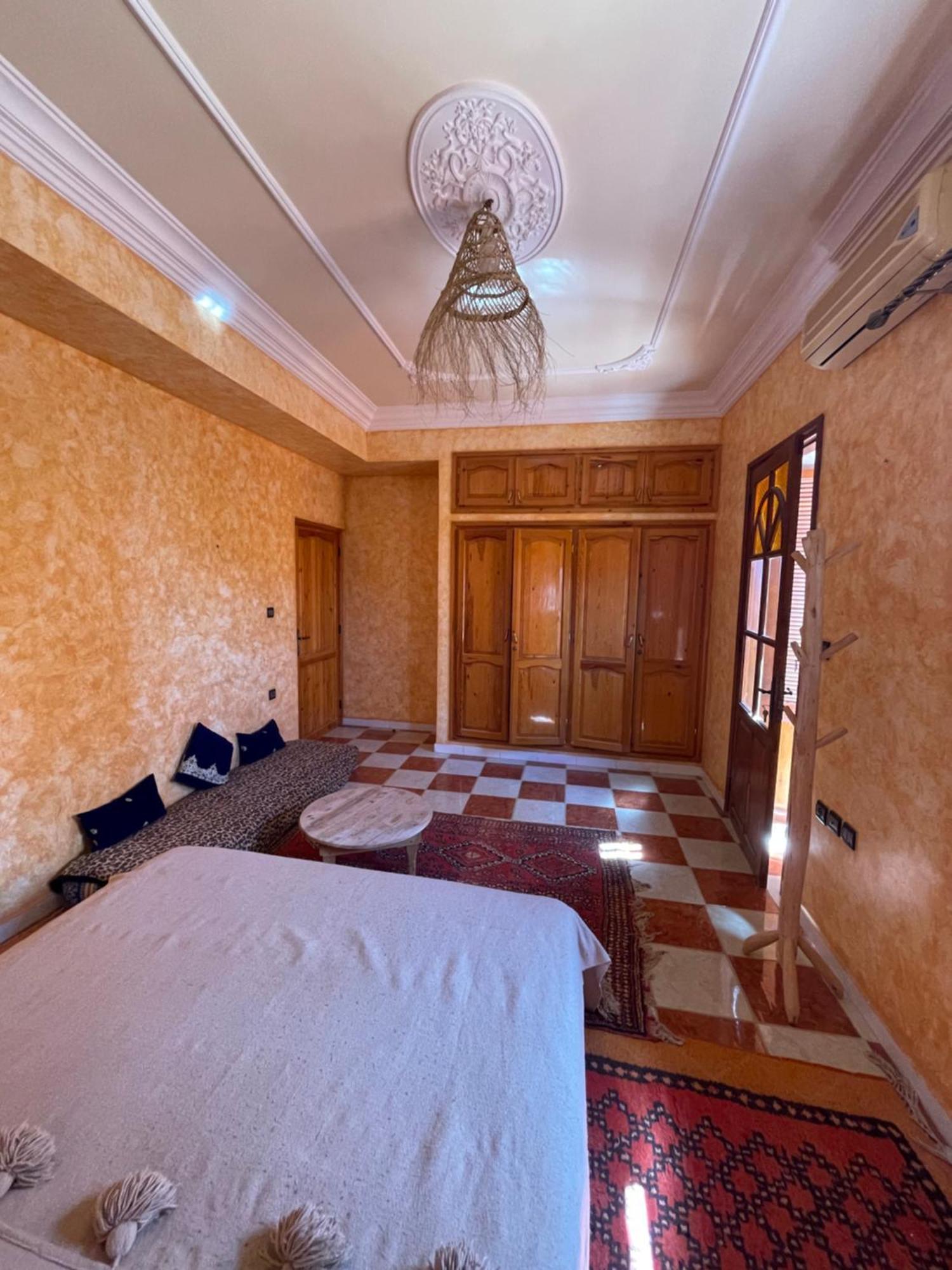 Berber Waves Surf House Pansiyon Tamraght Dış mekan fotoğraf