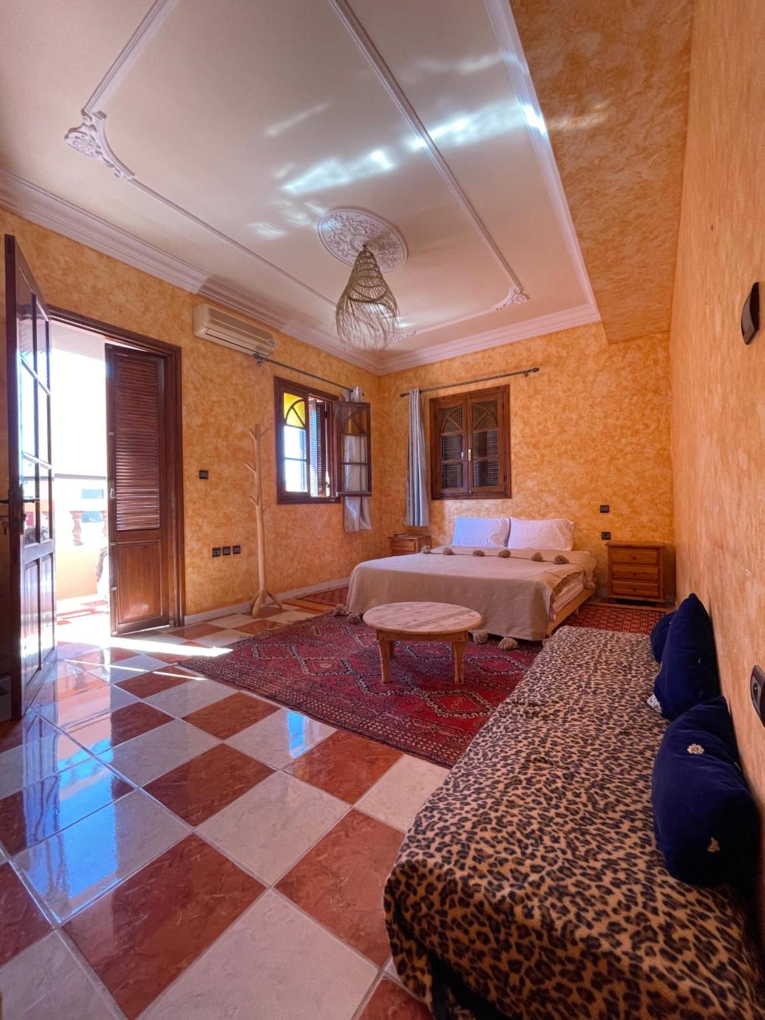 Berber Waves Surf House Pansiyon Tamraght Dış mekan fotoğraf